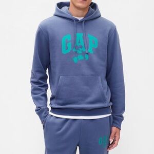 GAP Men Disney × Mickey Mouse Relaxed Logo Hoodie (Size: L)